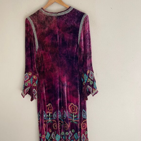 DOUBLE D RANCH Velvet Dress: Beads & Embroidery; Medium; Excellent Condition!!! - Picture 6 of 16